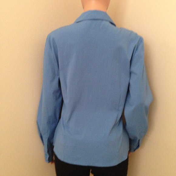 Light Stretch Button Down Ladies Shirt-Large - Picture 2 of 6